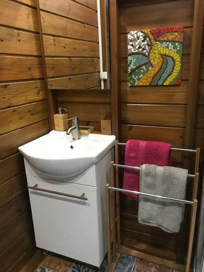 Charmant Bungalow Au Coeur De L'Ile Baie-Mahault Buitenkant foto